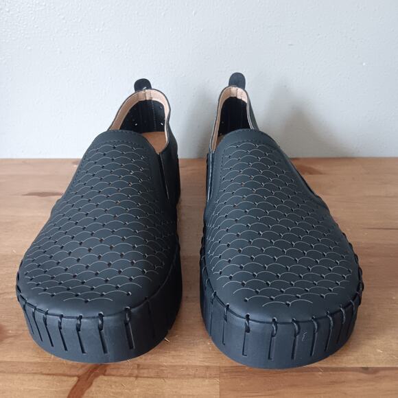 Glolily Elle Platform Wave Perf Black, EPW-601 Women's Size 9M - Pre-owned - Picture 2 of 11